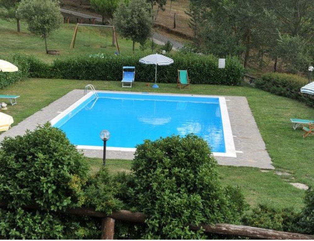 15_Agriturismo, vakantiewoning met zwembad, kleinschalig, il Castelluccio,Toscane, Arezzo, terras, appartementen, Italië 40