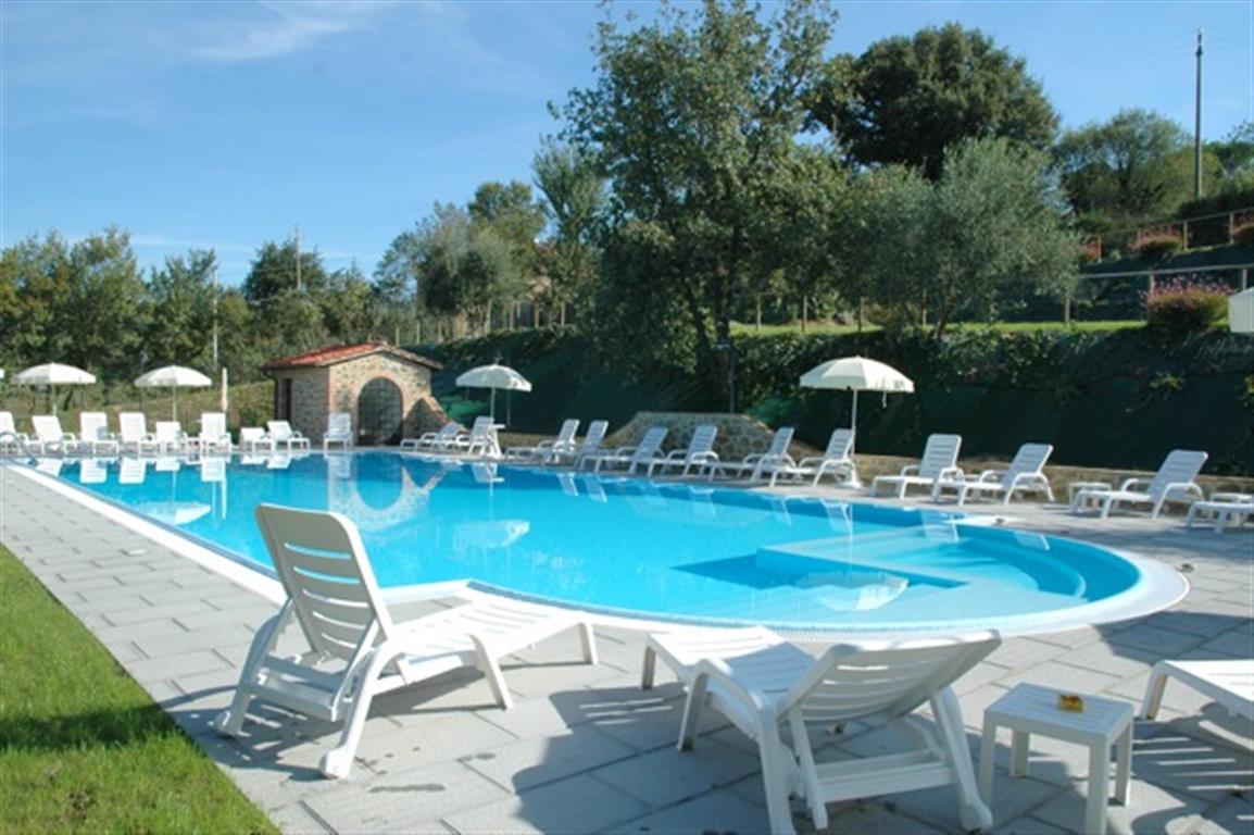 303_Agriturismo, vakantiehuis met zwembad, Umbrië, Trasimenomeer, Borgo Graziani, appartementen, familie, Italië 16