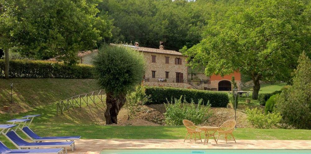 359_Luxe vakantiewoning, vakantiehuis met privé zwembad, Marche, Seppapetrona, Villa Noce, Italië 1