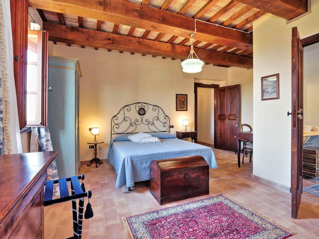 359_Luxe vakantiewoning, vakantiehuis met privé zwembad, Marche, Seppapetrona, Villa Noce, Italië 13