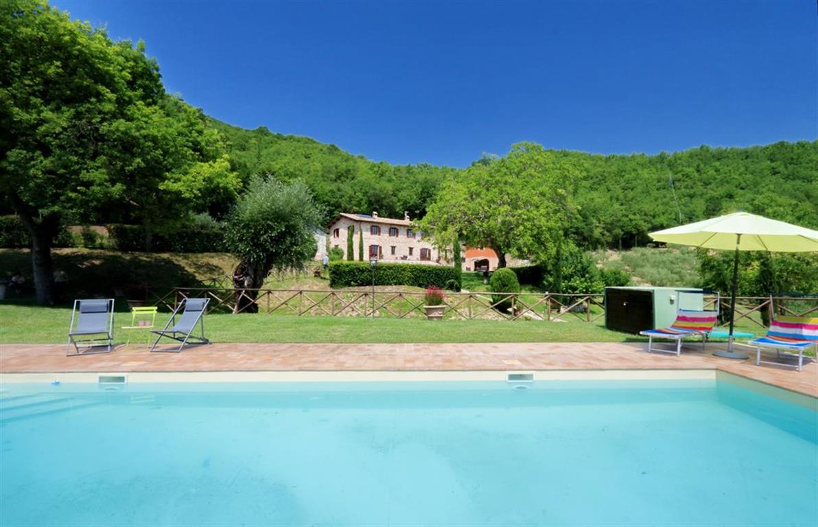 359_Luxe vakantiewoning, vakantiehuis met privé zwembad, Marche, Seppapetrona, Villa Noce, Italië 31