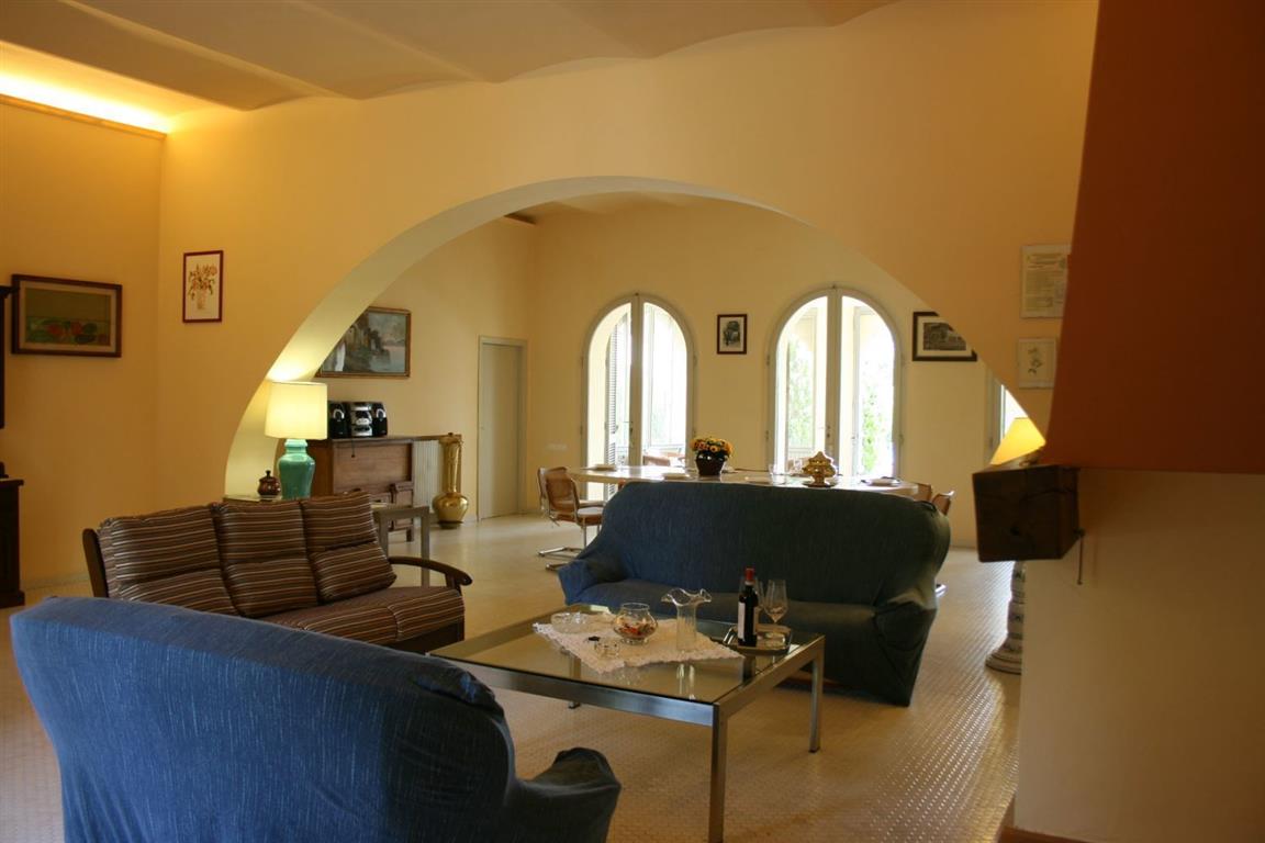 375_Luxe vakantiewoning, vakantie huis met privé zwembad, Umbrië, Castiglione del Lago, Poggio Falcone, Italië 8