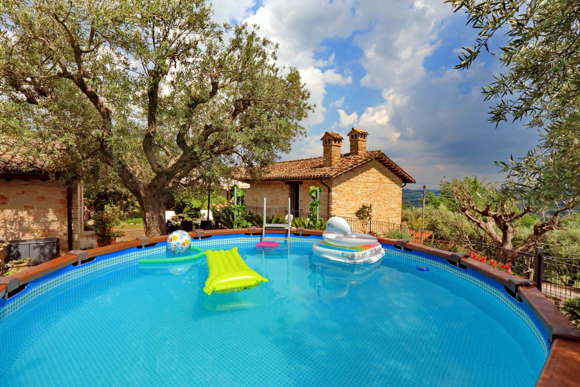 404_36b5702_vakantiewoning, Marche, privé zwembad, vakantiehuis,San Severino, Casale della Serra, Italië (41)