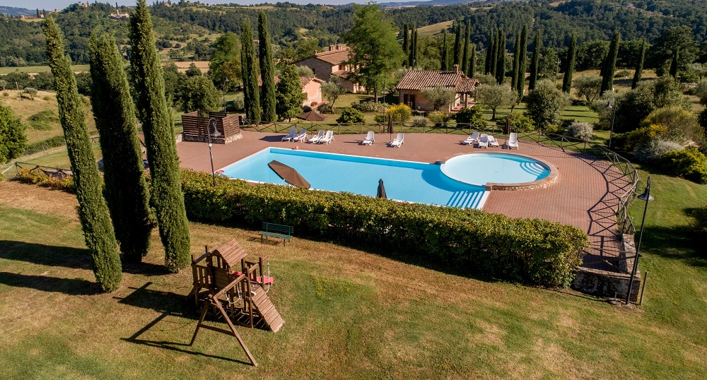 432_7b7ee01_Agriturismo Poggiovalle Umbrie Perugia vakantiehuis met zwembad en restaurant (3)
