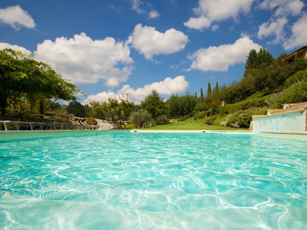 436_a992bd9_Luxe vakantiewoning met privé zwembad met grote groep, Agriturismo, wijnboerderij, Toscane, Montepulciano (15)