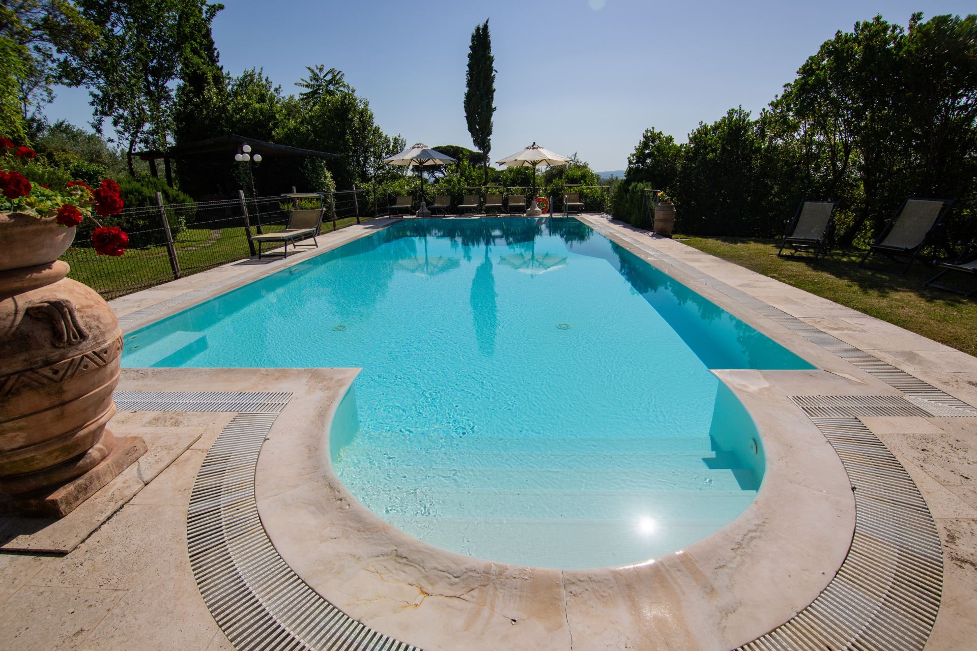 454_9811982_Casa Degli Ulivi, vakantiewoning met omheind prive zwembad, Toscane, Arezzo, villa (9)