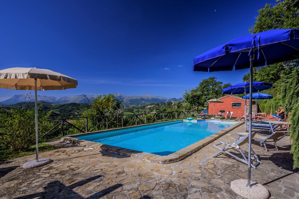 74_Agriturismo, Marche, vakantiehuis met zwembad, kleinschalig, Macerata, Il Nido del Falco, Italië appartement 18.1