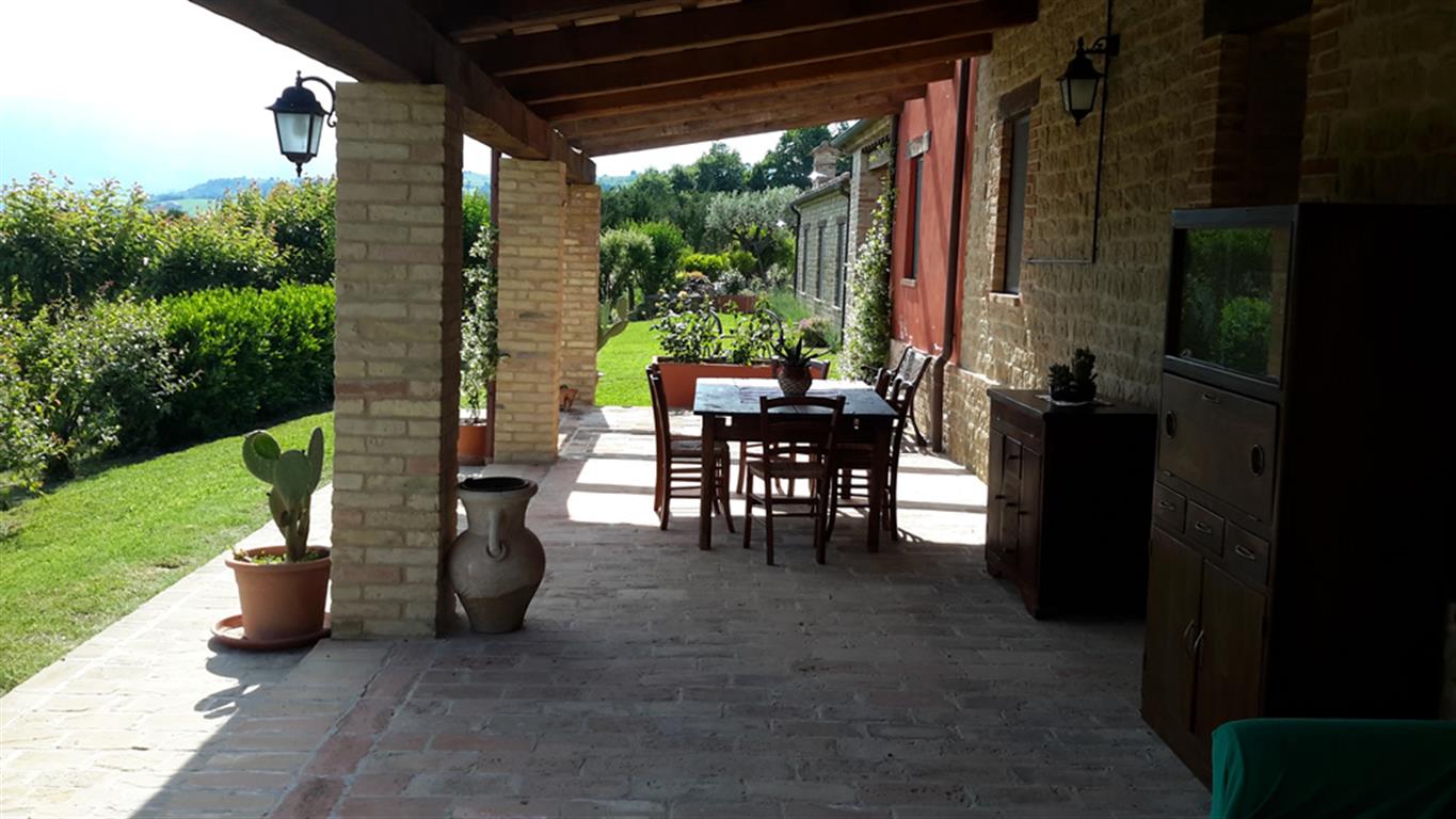 74_Agriturismo, Marche, vakantiehuis met zwembad, kleinschalig, Macerata, Il Nido del Falco, Italië appartement 18