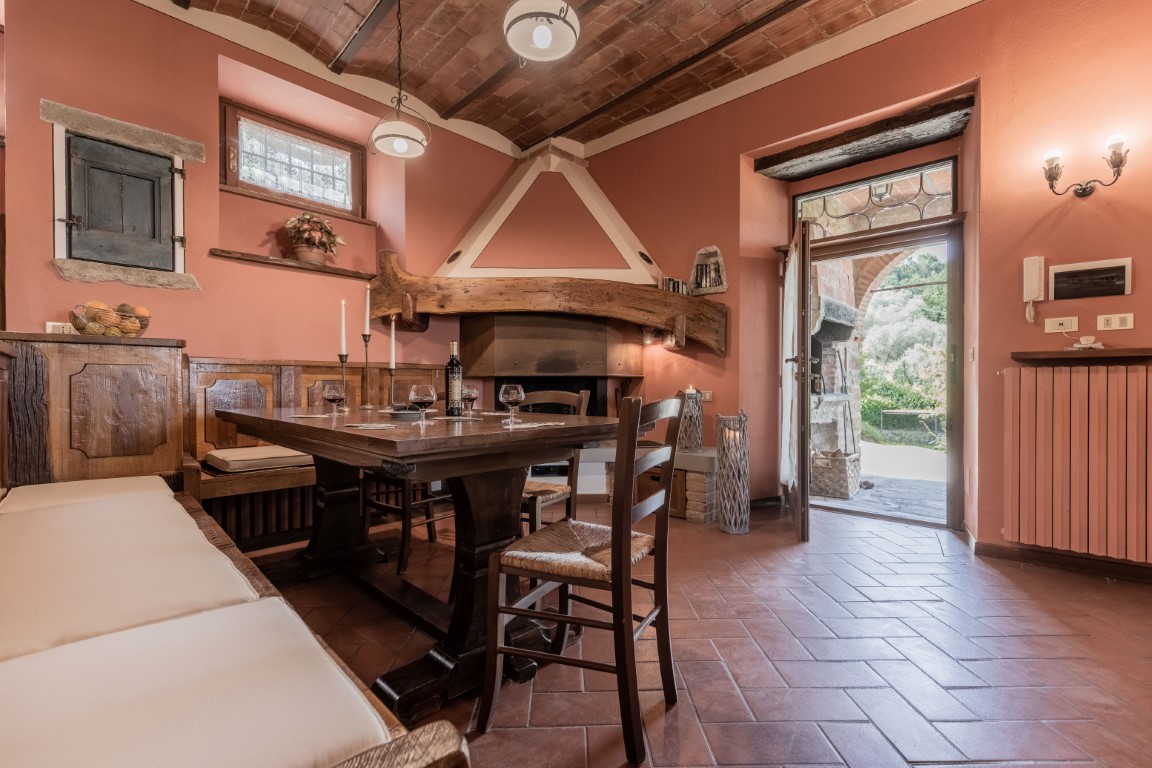 138_Borgo San Stefano Luxe vakantiehuizen met prive zwembad Toscane Arrezzo (7)