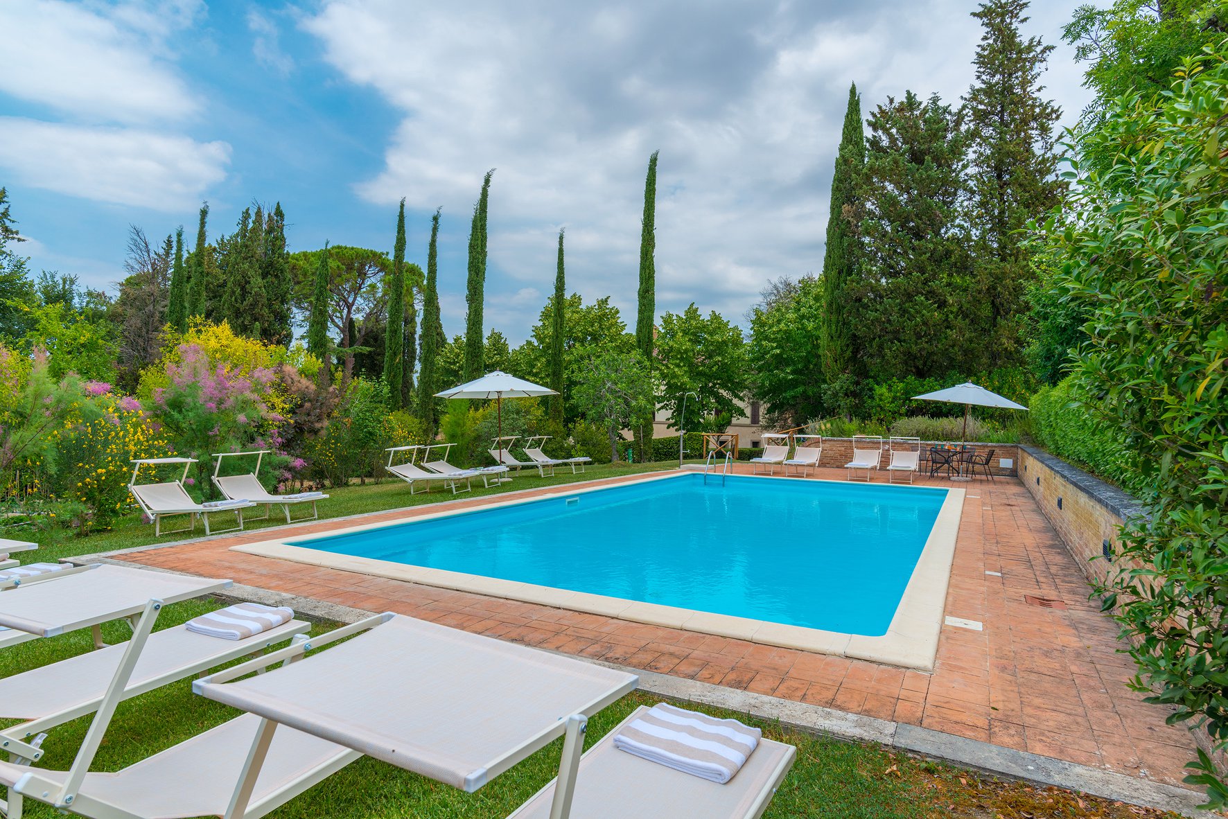 258_c698717_Tenuta La Campana, Luxe Agriturismo (8)