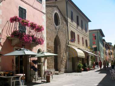 306_Agriturismo, vkantiehuis met zwembad Crete Senesi Val D'orcia Toscane Italie