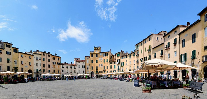 420_Vakantiewoning, vakantiehuis Lucca Toscane met zwembad