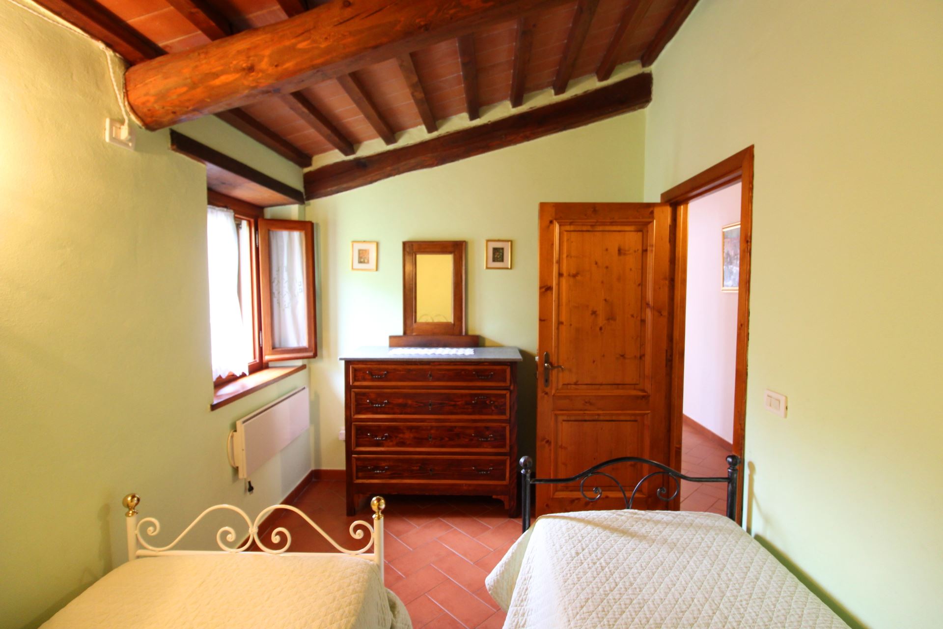 423_c39fba5_Vakantiehuis met privé zwembad. Florence (14)