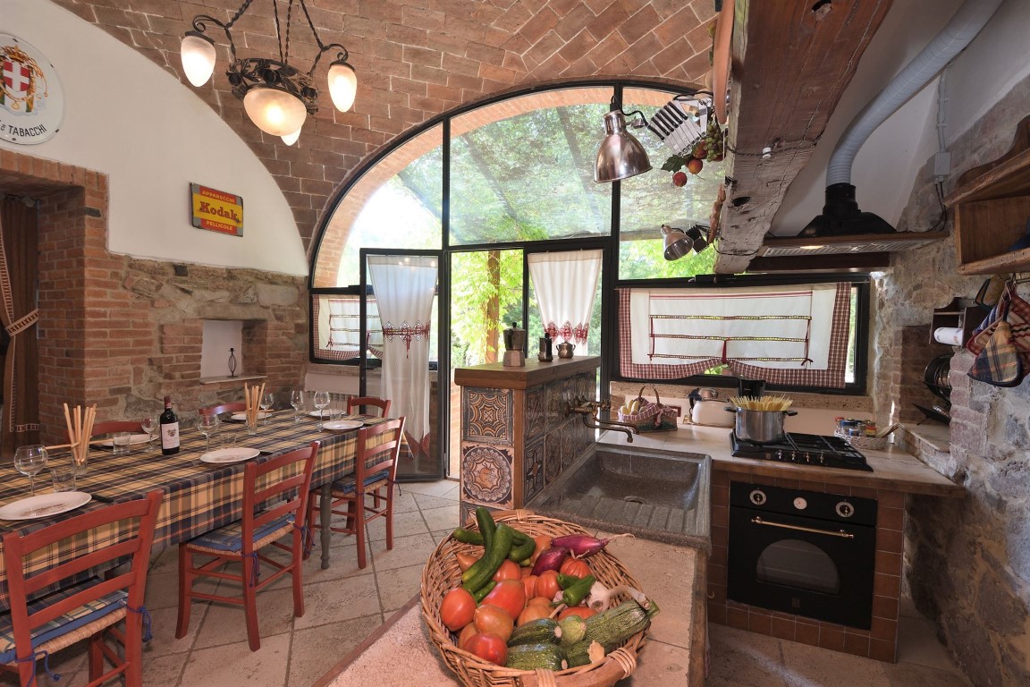 424_fcde987_Il Fornacino, Luxe vakantiehuis met privé zwembad, Siena (17)
