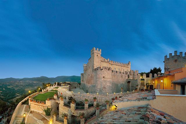 429_6af638a_vakantiewoning met prive zwembad Sabin Lazio