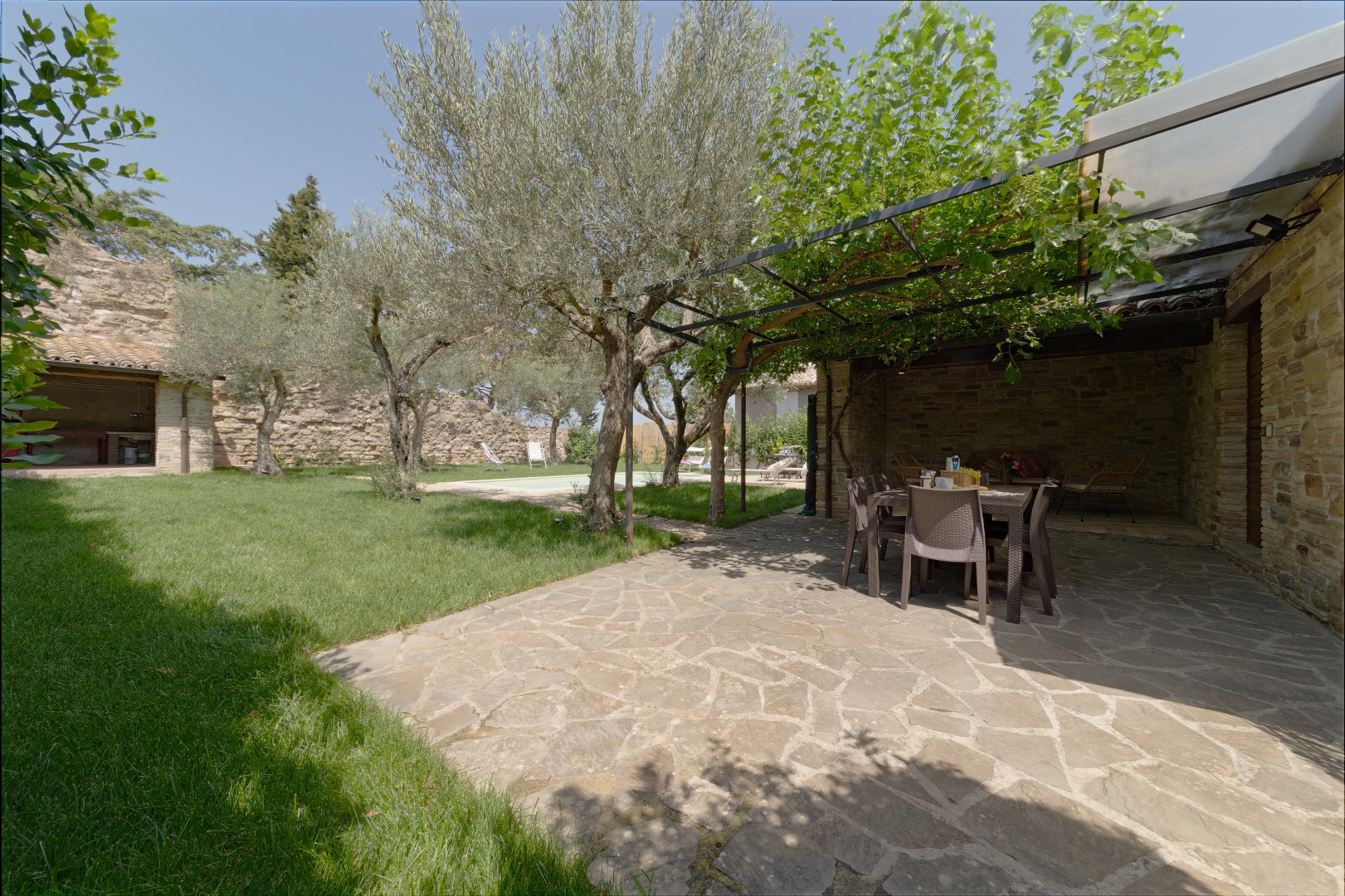 457_a238556_Casa Paris, vakantiewoning met prive zwembad, Marche (18)