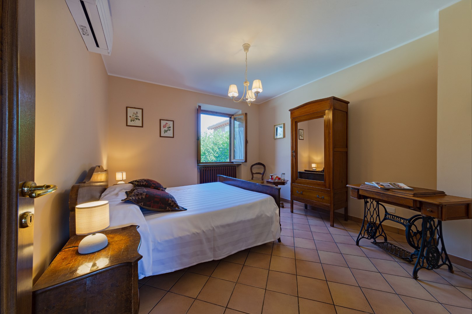457_c91892e_Casa Paris, vakantiewoning met prive zwembad, Marche (1)