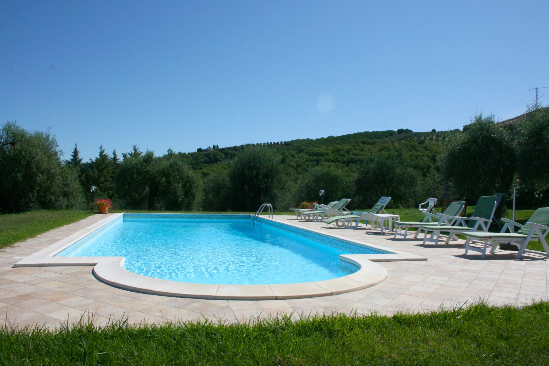 200_a45e328_Casa Monte del Lago vakantiehuis met prive zwembad Trasimenomeer Magione120
