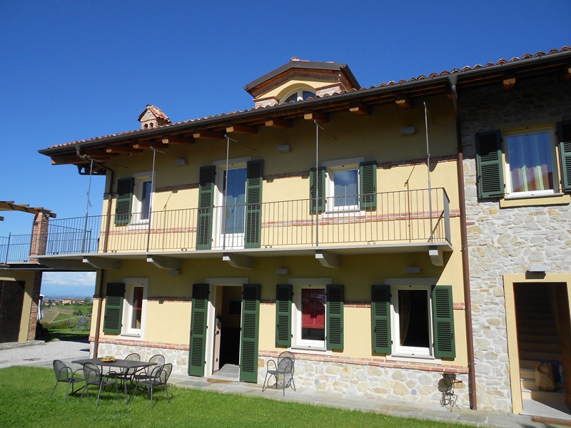 238_Agriturismo, Luxe vakantiehuis met zwembad, Piemonte, Alba, Bricco Torricella, Italie 14