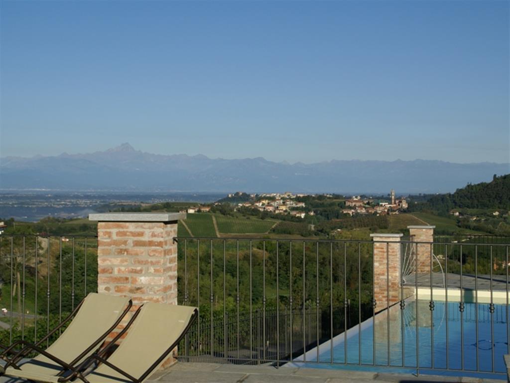 238_Agriturismo, Luxe vakantiehuis met zwembad, Piemonte, Alba, Bricco Torricella, Italie 26