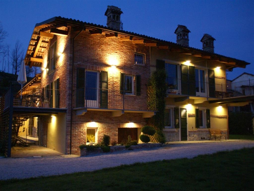 238_Agriturismo, Luxe vakantiehuis met zwembad, Piemonte, Alba, Bricco Torricella, Italie 28
