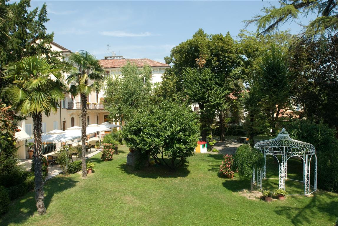 314_Residence Ariotto, Piemonte, Terruggia, Monferrato, Gezellig familie residence, zwembad, restaurant, appartementen