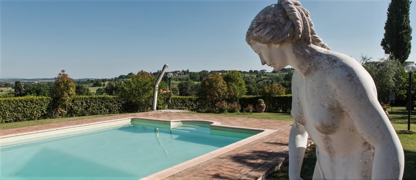 349_agriturismo met zwembad Toscane Monte Savino vakantiehuis voor groep