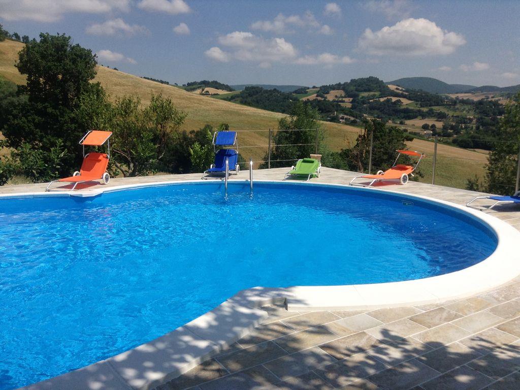 365_Vakantiewoning, vakantiehuis met privÃ© zwembad, Marche, San Severino, Macerata, Girasole, ItaliÃ« 2