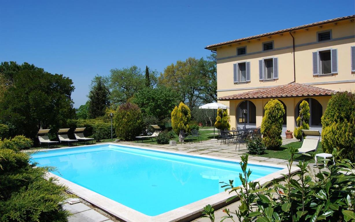 375_Luxe vakantiewoning, vakantie huis met privÃ© zwembad, UmbriÃ«, Castiglione del Lago, Poggio Falcone, ItaliÃ« 1