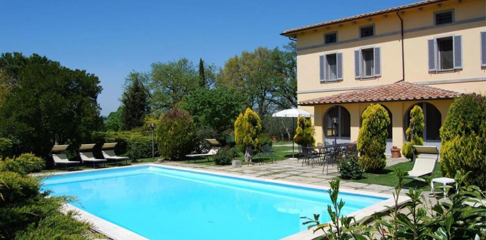 375_Luxe vakantiewoning, vakantie huis met privÃ© zwembad, UmbriÃ«, Castiglione del Lago, Poggio Falcone, ItaliÃ« 1