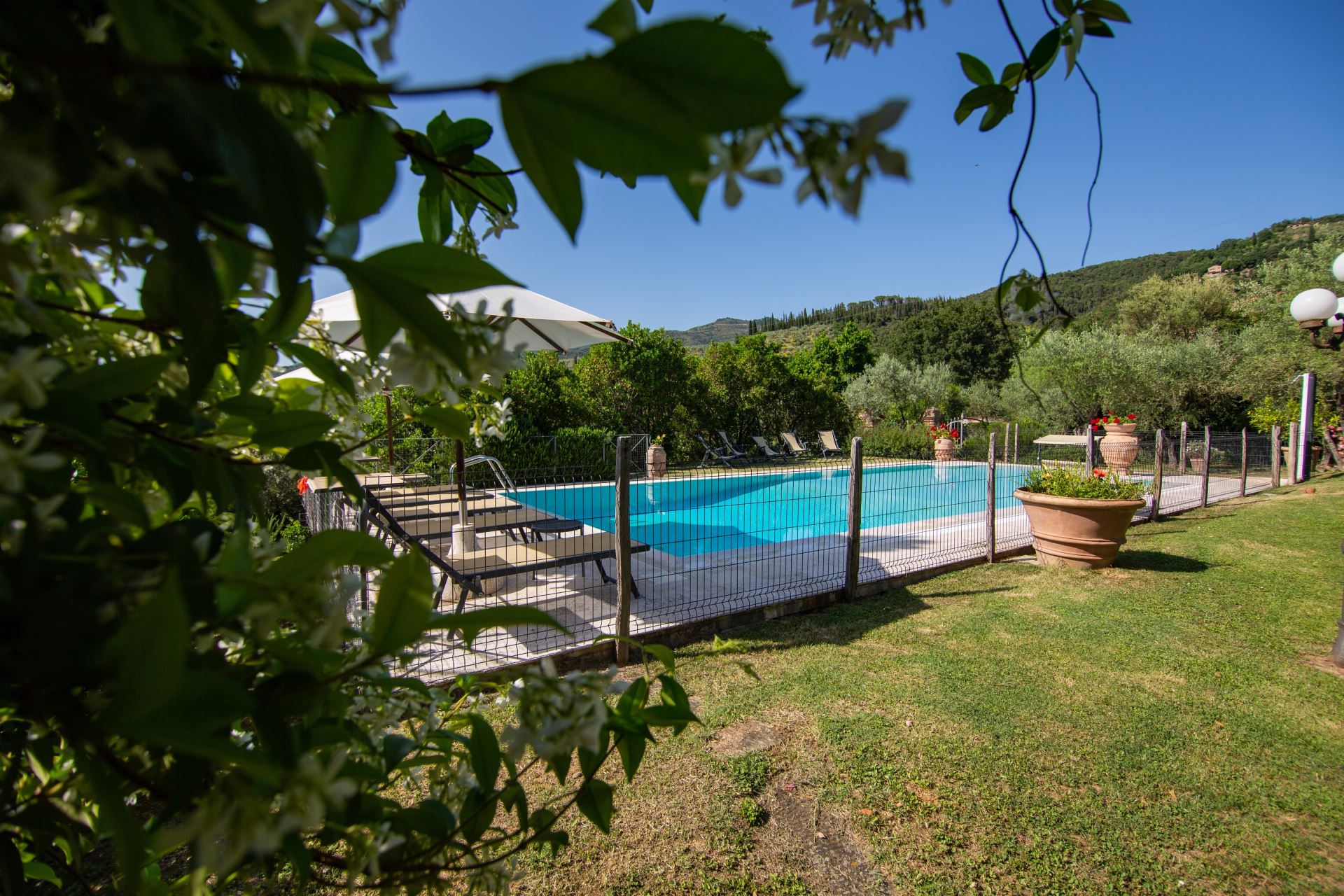 454_0272110_Casa Degli Ulivi, vakantiewoning met omheind prive zwembad, Toscane, Arezzo, villa (4)