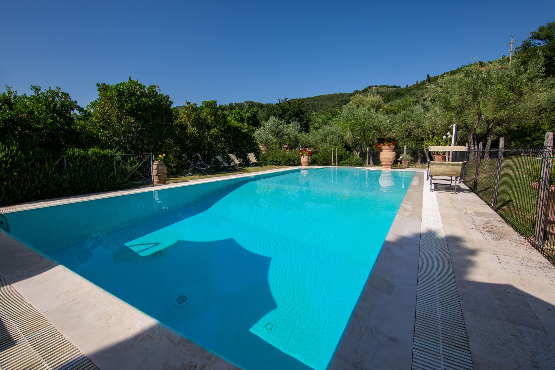 454_4ce45c8_Casa Degli Ulivi, vakantiewoning met omheind prive zwembad, Toscane, Arezzo, villa (5)